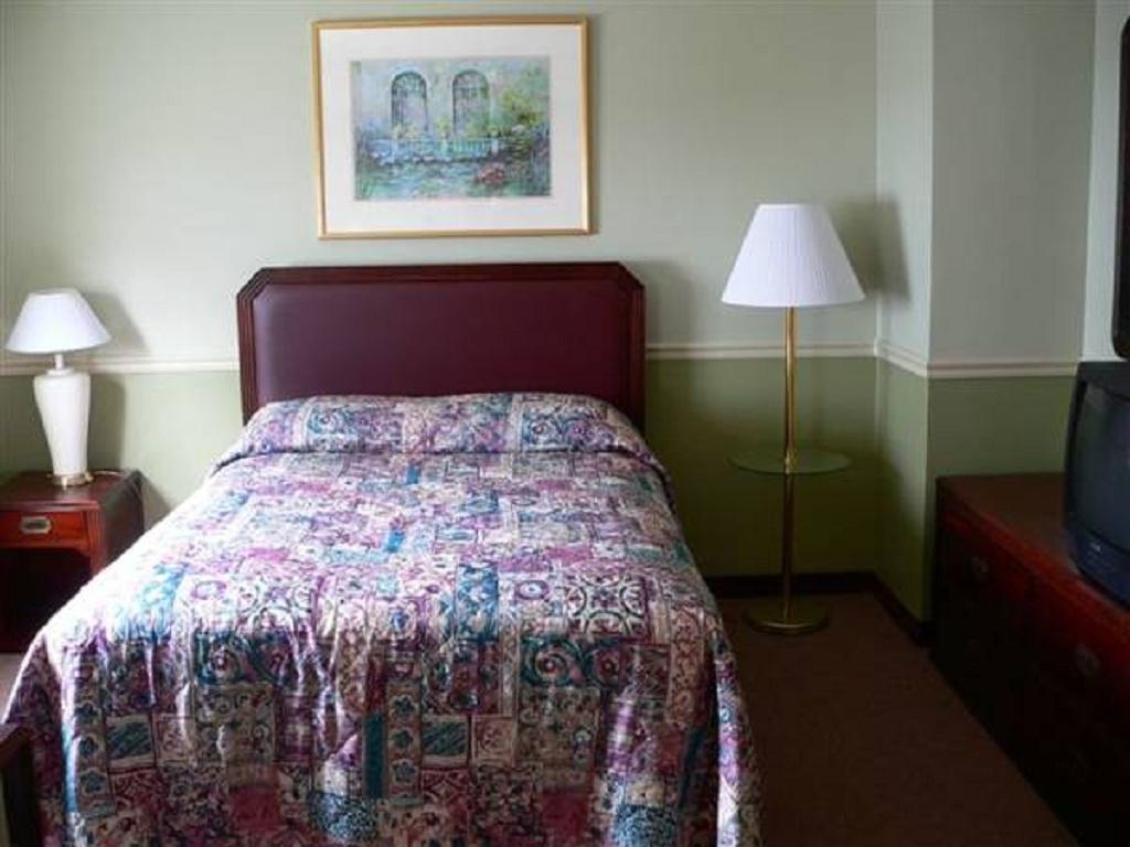 Brookside House Hotel Quincy ภายนอก รูปภาพ